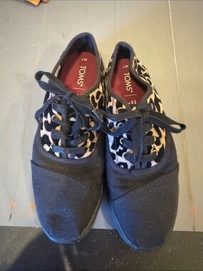 Toms Women's Black Sneakers with Leopard Trim